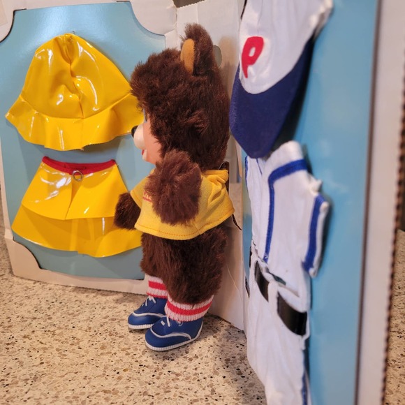 VTG Rare Playskool 1979 'Playful Bear' w/ Clothes Set Plush Plastic Face✨️NEW - Picture 11 of 16